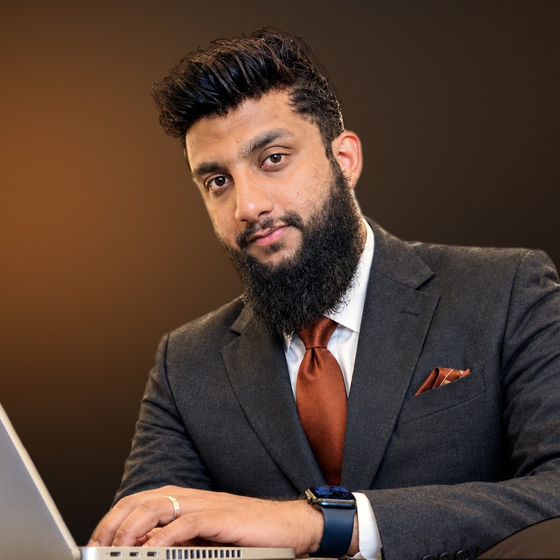 Sarooj Zawahir at work
